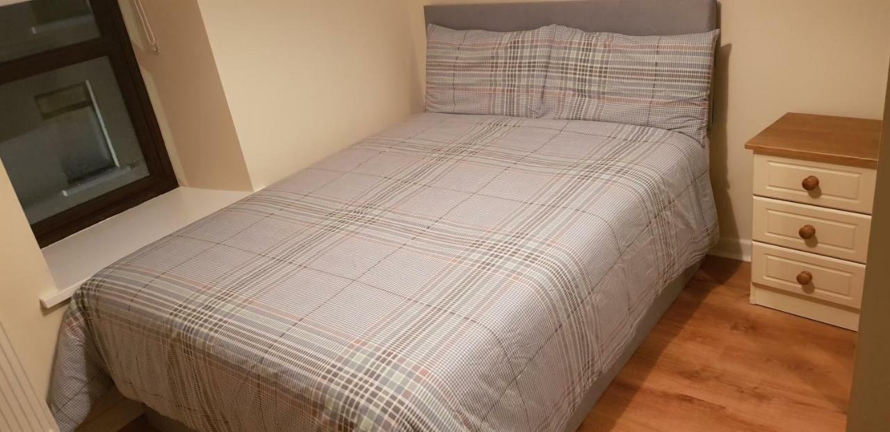 3 Bedroom Newly Furnished Cork City Esterno foto