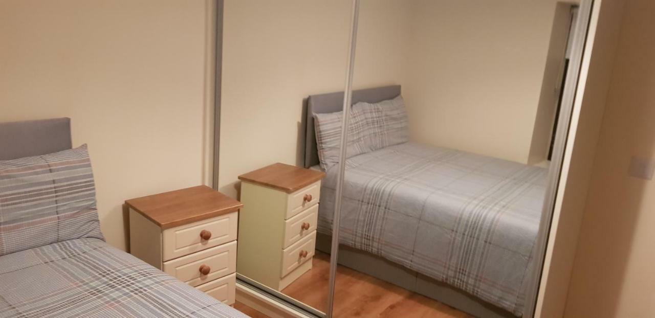 3 Bedroom Newly Furnished Cork City Esterno foto